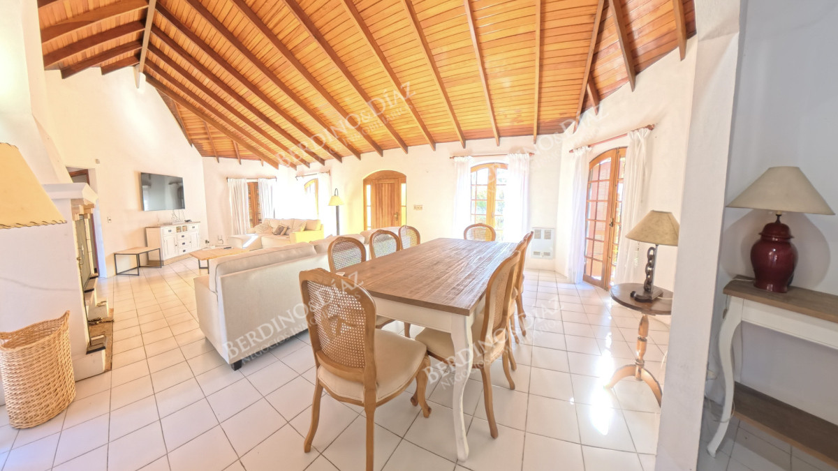 Casa ID.3013 - Casa en venta en Golf, Punta del Este  