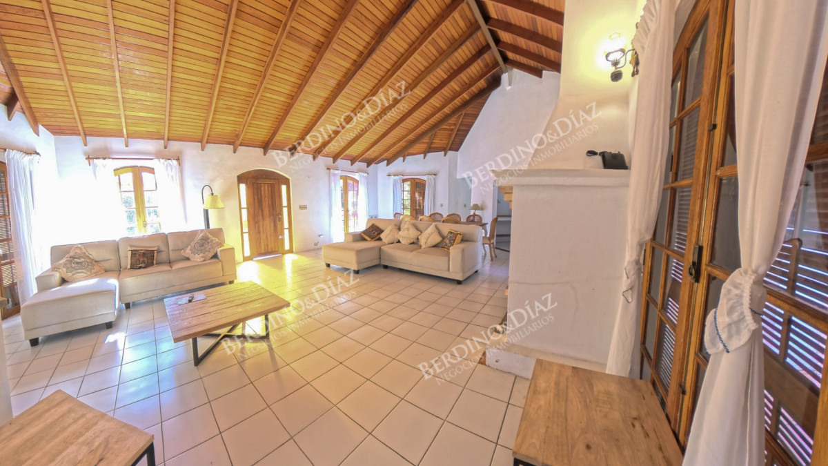 Casa ID.3013 - Casa en venta en Golf, Punta del Este  