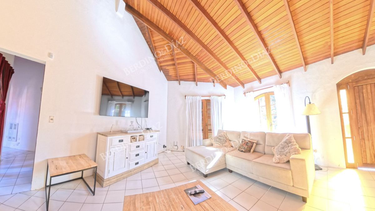 Casa ID.3013 - Casa en venta en Golf, Punta del Este  
