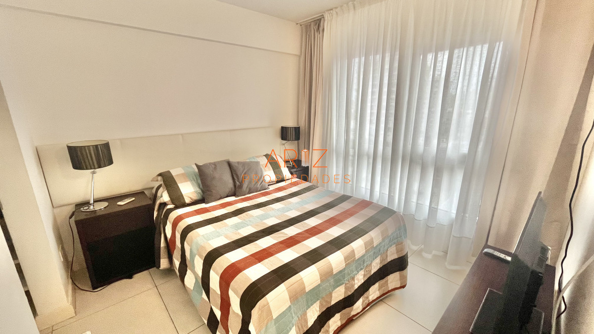 Apartamento ID.2273 - Venta apartamento 2 Dormitorios en Peninsula