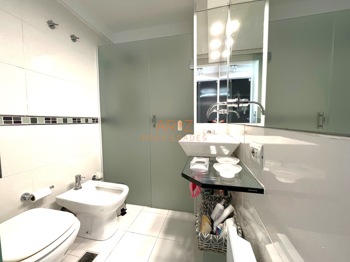 Apartamento ID.2272 - Venta Apartamento en Península 2 dormitorios 2 baños reciclado  Punta del Este