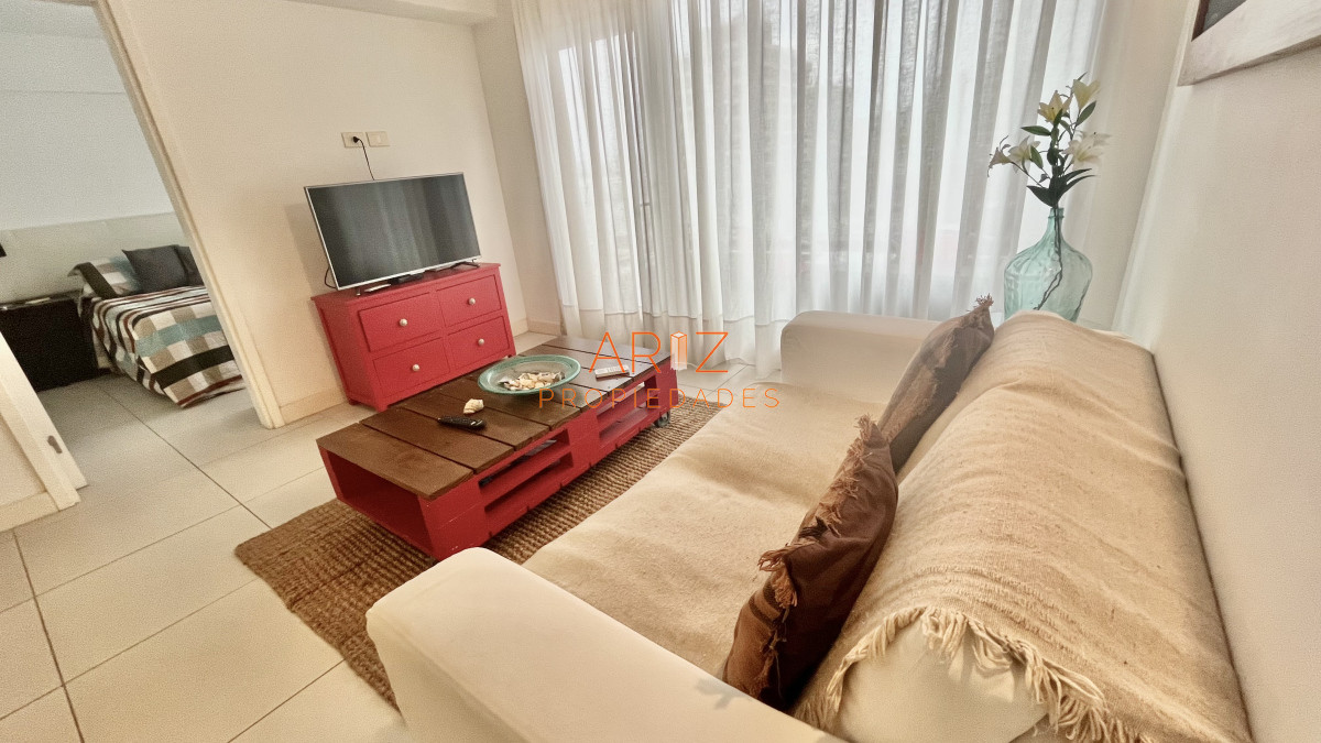 Apartamento ID.2273 - Venta apartamento 2 Dormitorios en Peninsula