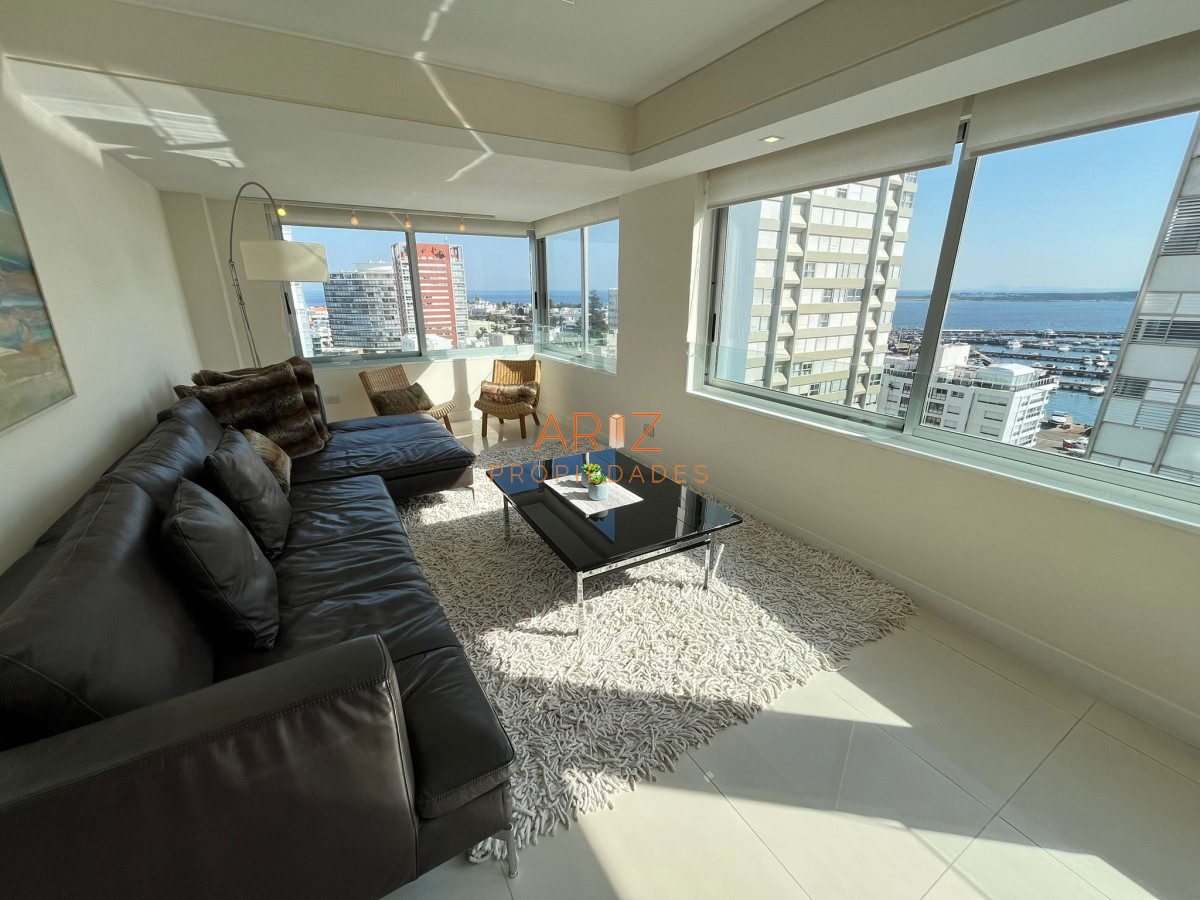 Apartamento ID.2272 - Venta Apartamento en Península 2 dormitorios 2 baños reciclado  Punta del Este