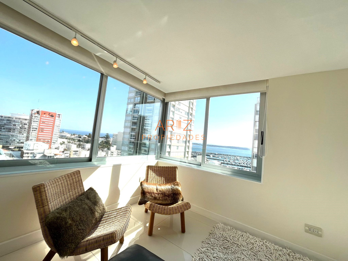 Apartamento ID.2272 - Venta Apartamento en Península 2 dormitorios 2 baños reciclado  Punta del Este