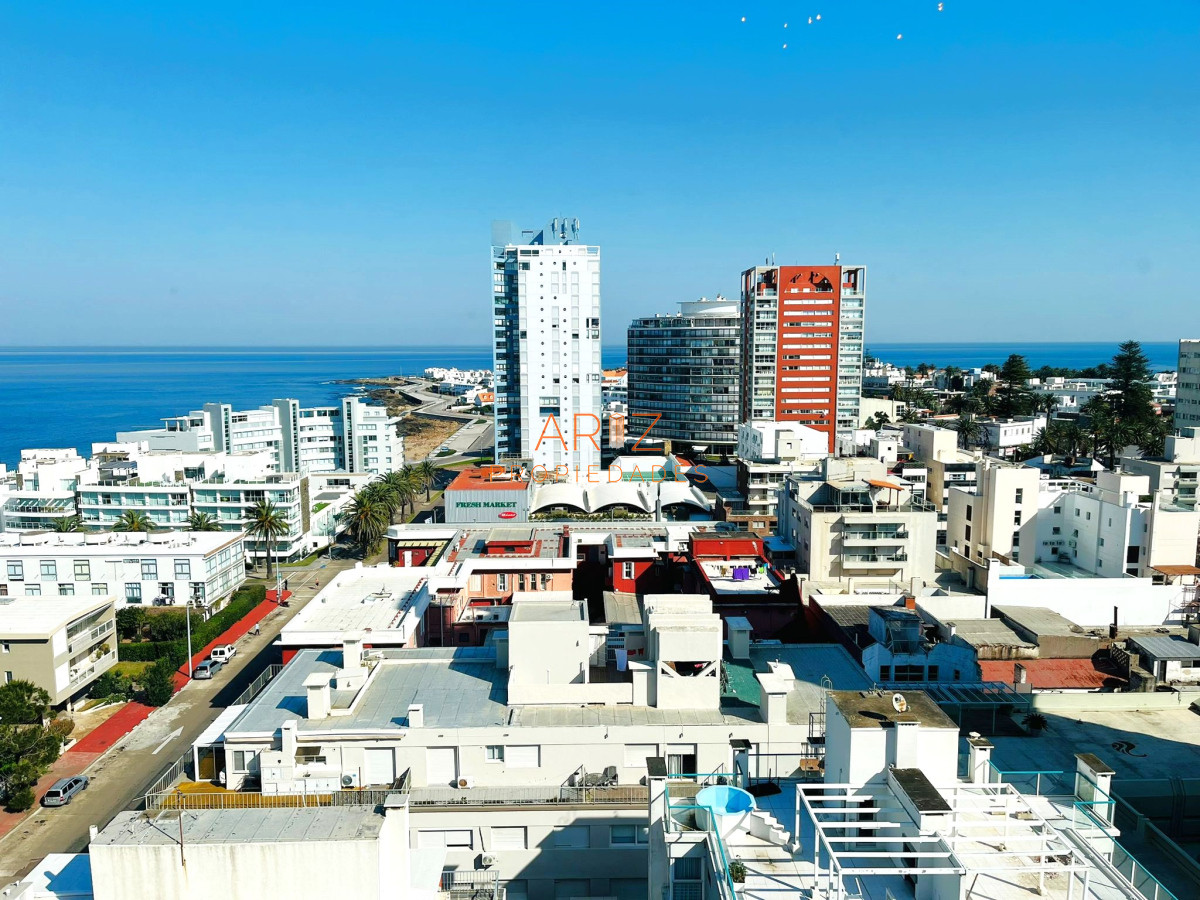 Apartamento ID.2272 - Venta Apartamento en Península 2 dormitorios 2 baños reciclado  Punta del Este