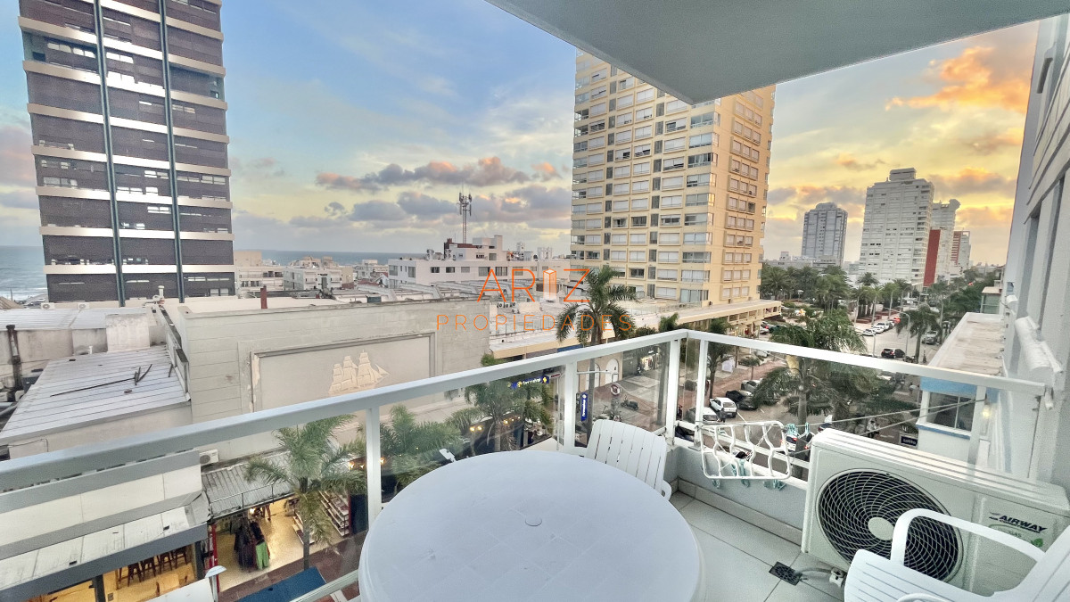 Apartamento ID.2307 - Venta apartamento monoamiente 1 ambiente en Península - Punta del Este