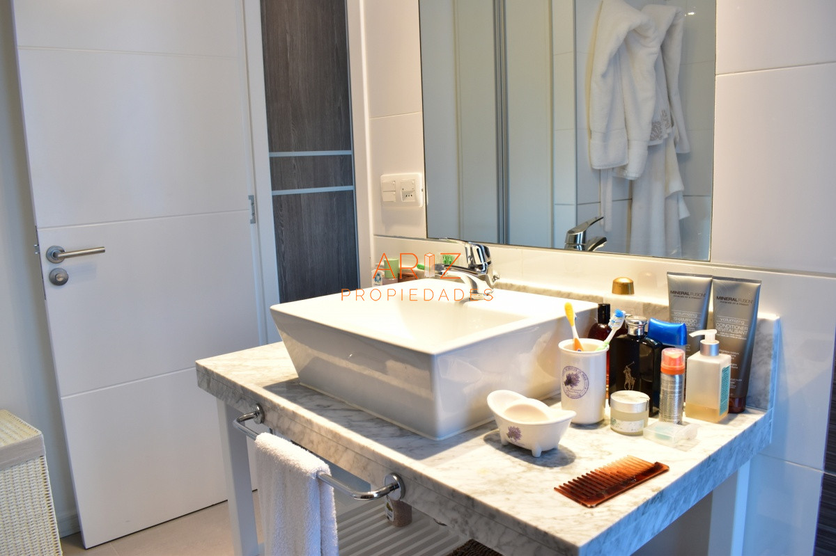 Apartamento ID.2274 - Venta apartamento Monoambiente de Grandes dimensiones ONE Punta del Este