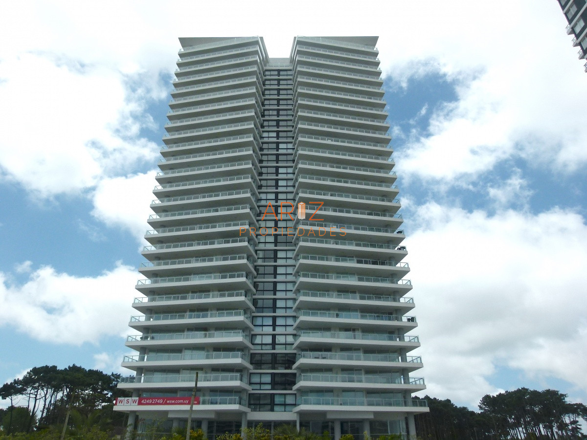 Apartamento ID.2274 - Venta apartamento Monoambiente de Grandes dimensiones ONE Punta del Este
