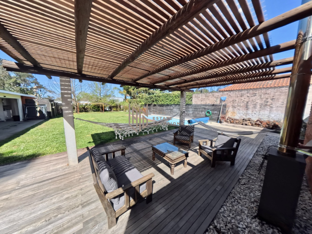 Casa ID.95 - Alquiler Casa 3 dormitorios y servicio en alquiler temporada con piscina