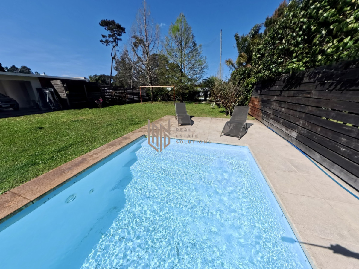 Casa ID.95 - Alquiler Casa 3 dormitorios y servicio en alquiler temporada con piscina