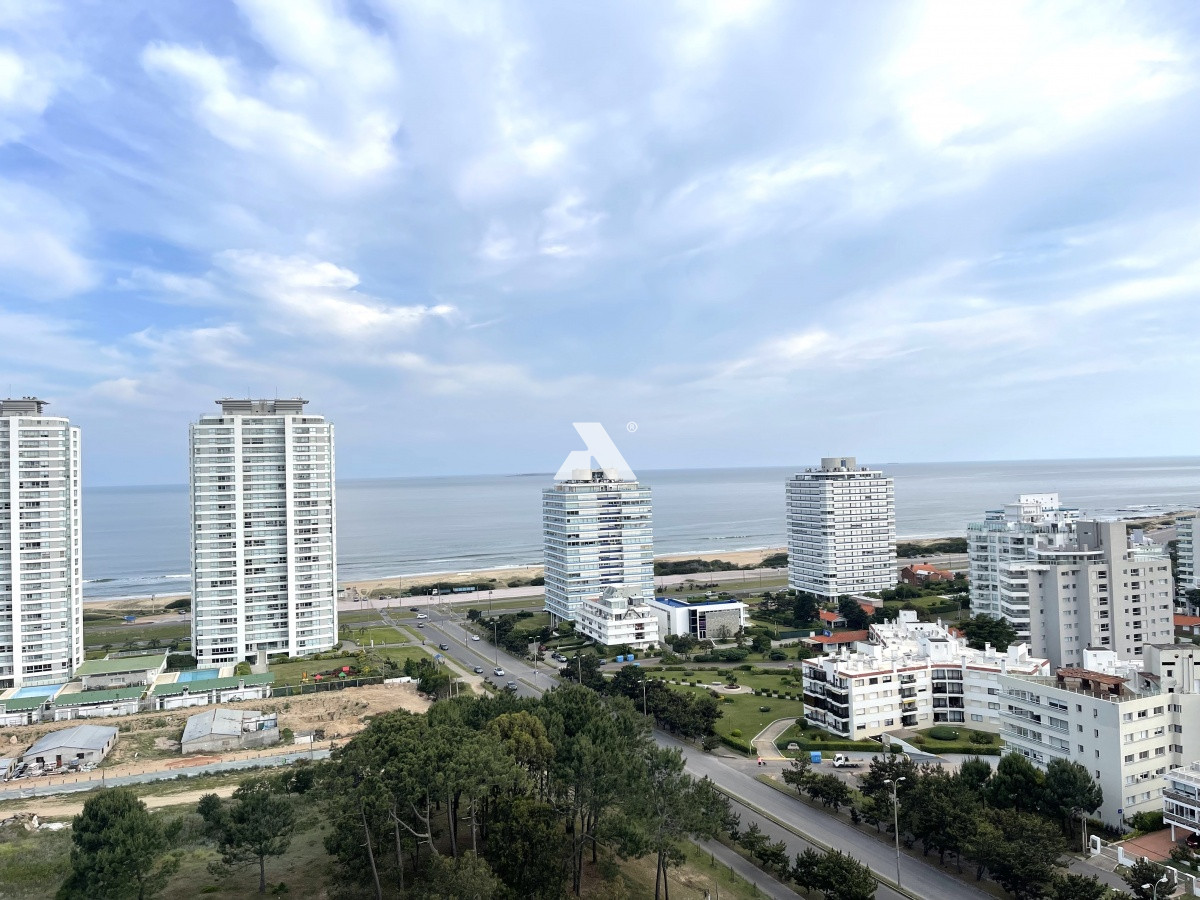 Venta apartamento 2 Dormitorios Playa Brava - AIX1256A