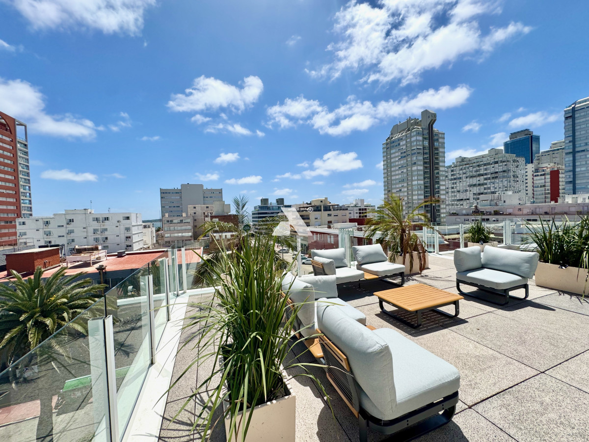 Venta apartamento 3 dormitorios Penthouse Peninsula - AIX1729A