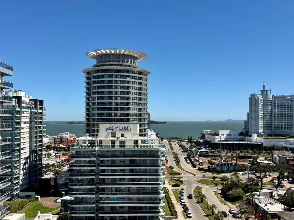 Imagen de Venta de Apartamento de 2 Dormitorios y Medio | Punta del Este