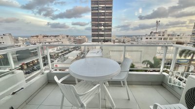Venta apartamento monoamiente 1 ambiente en Península - Punta del Este