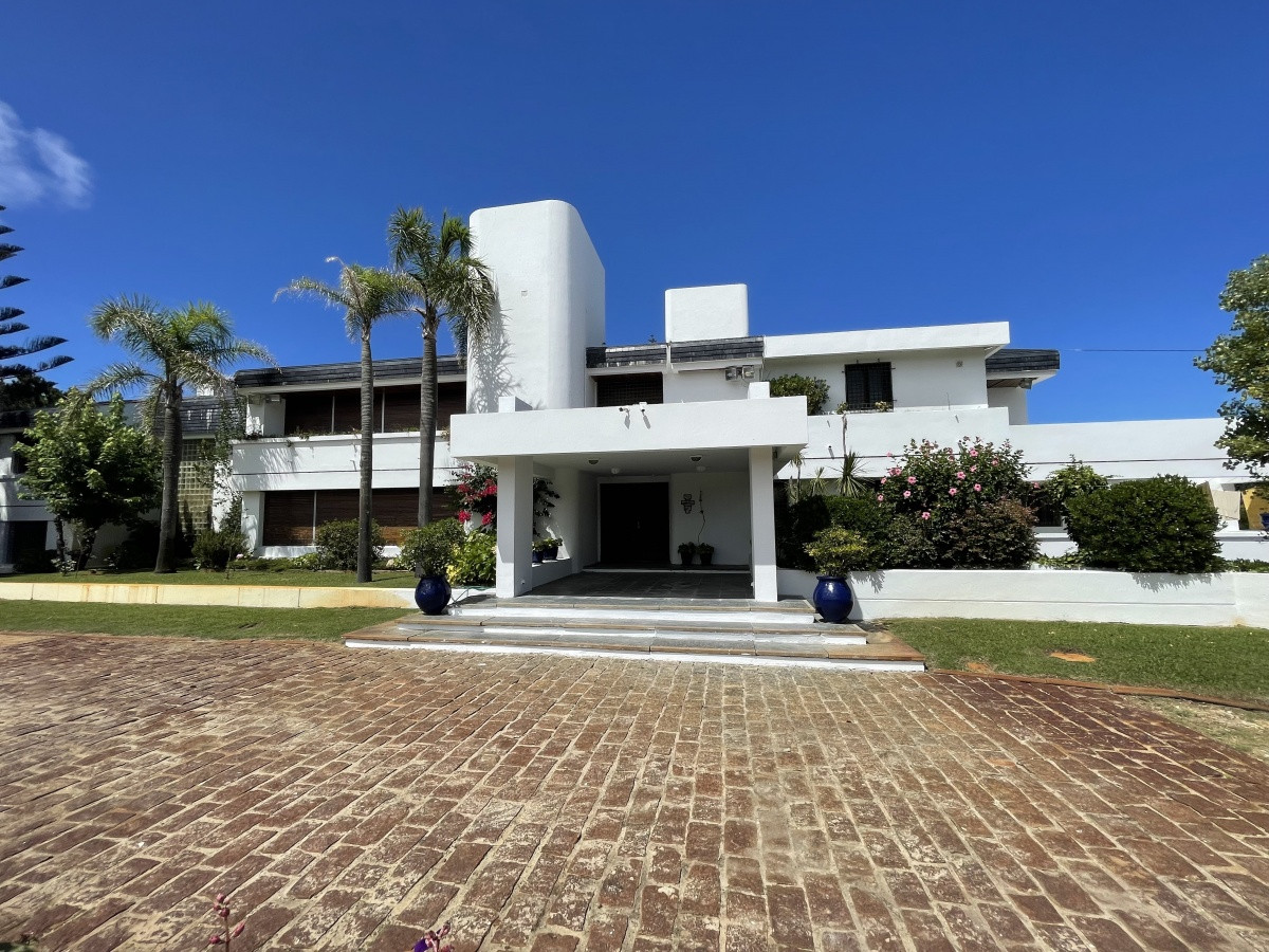 Venta residencia Primera linea al mar Solanas - AIX1348C