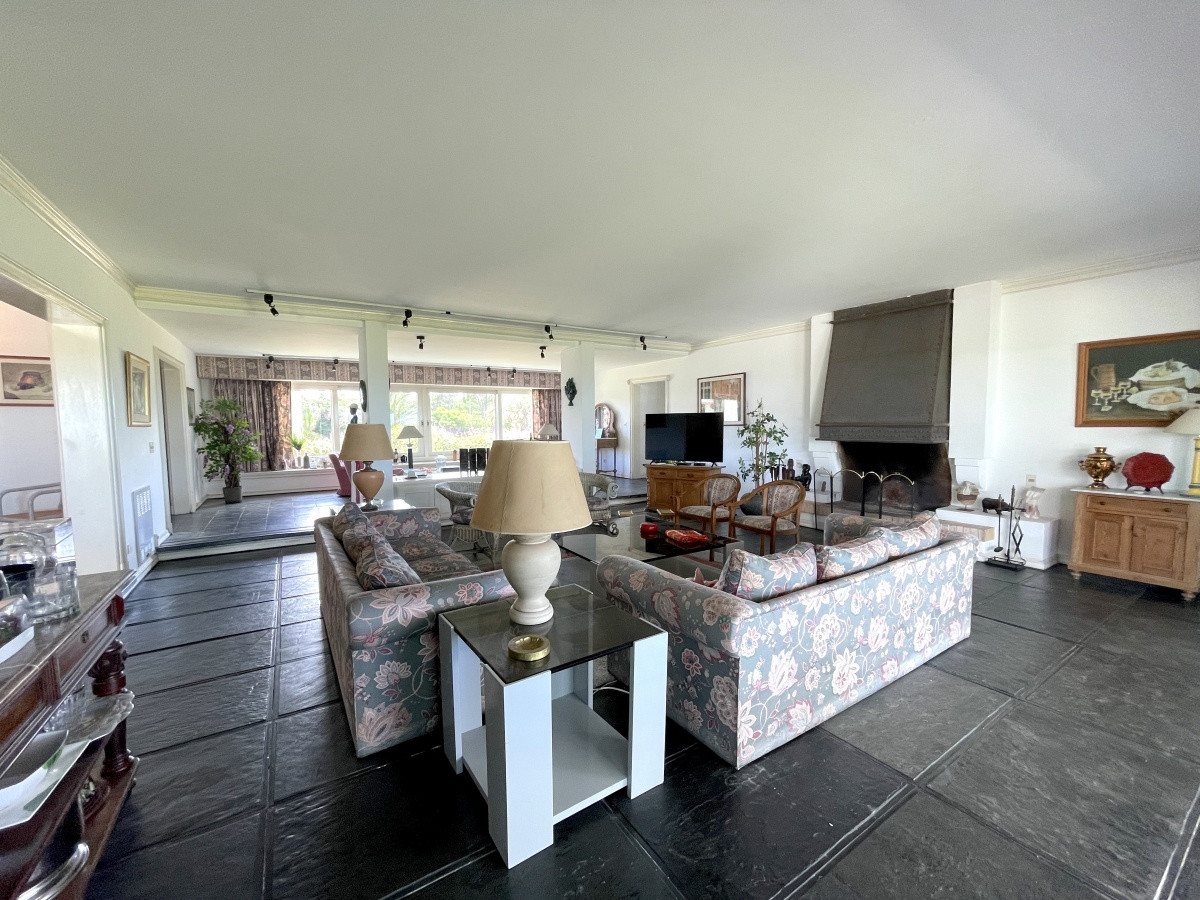 Casa ID.1348 - Venta residencia Primera linea al mar Solanas