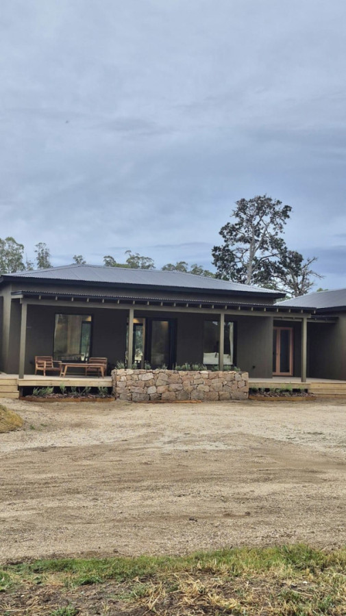 Casa ID.1742 - Venta Casa 4 Dormitorios con Piscina