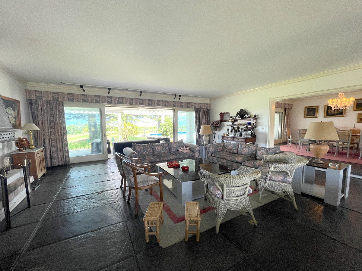 Casa ID.1348 - Venta residencia Primera linea al mar Solanas