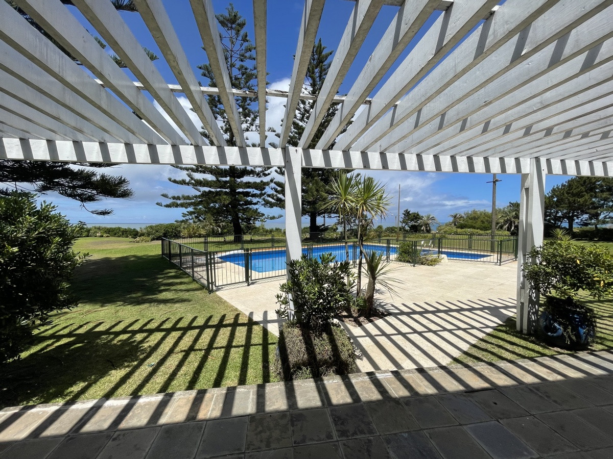 Casa ID.1348 - Venta residencia Primera linea al mar Solanas