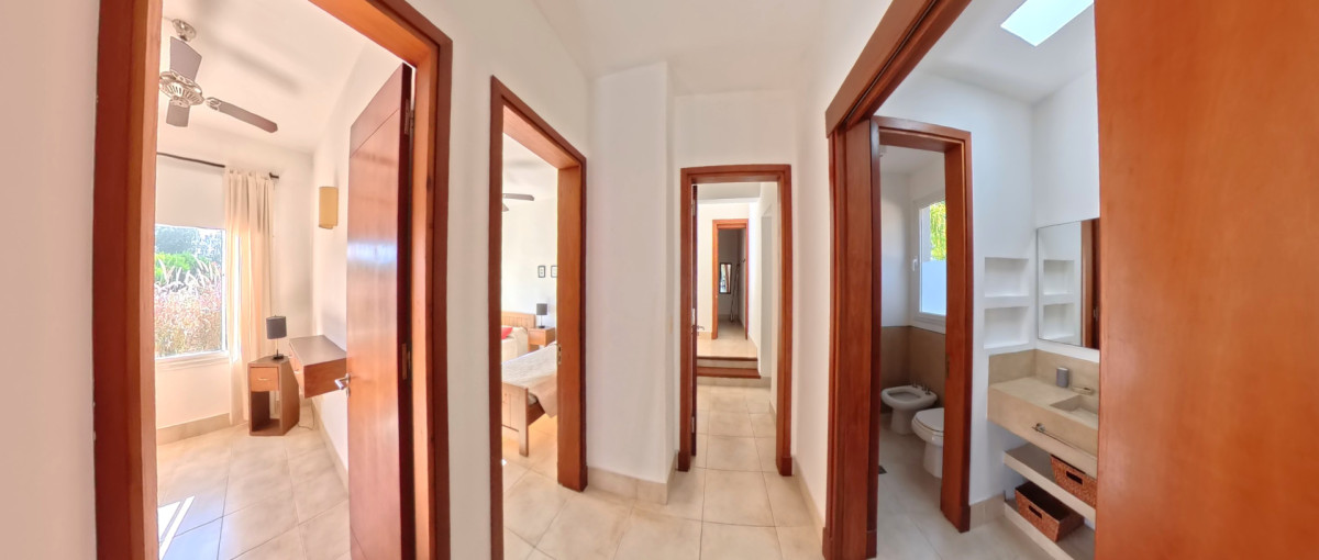 Casa ID.1736 - Chacra única en el exclusivo Club de Chacras El Quijote!