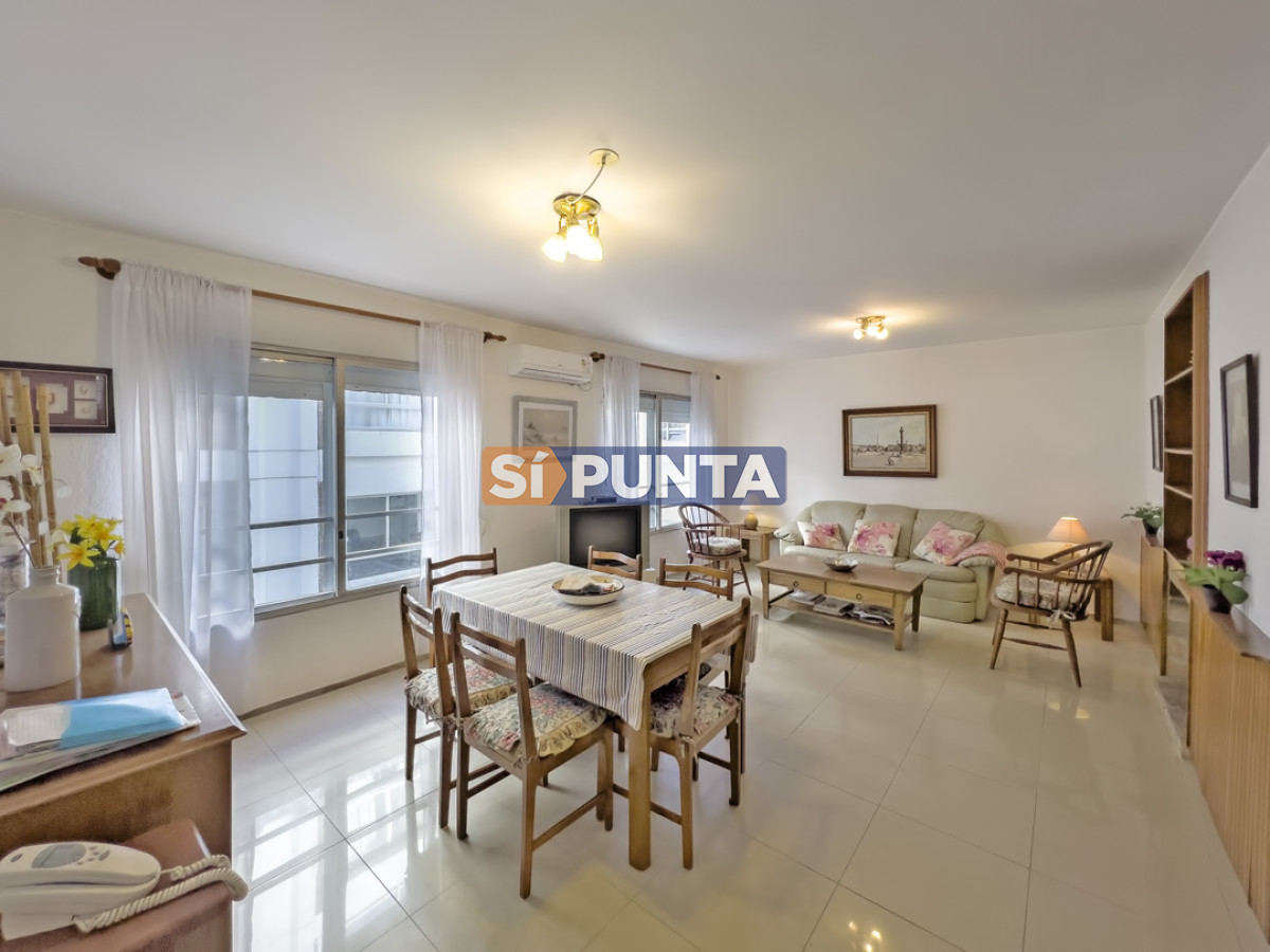 Apartamento en venta de 4 dormitorios - Península - SPT8869A