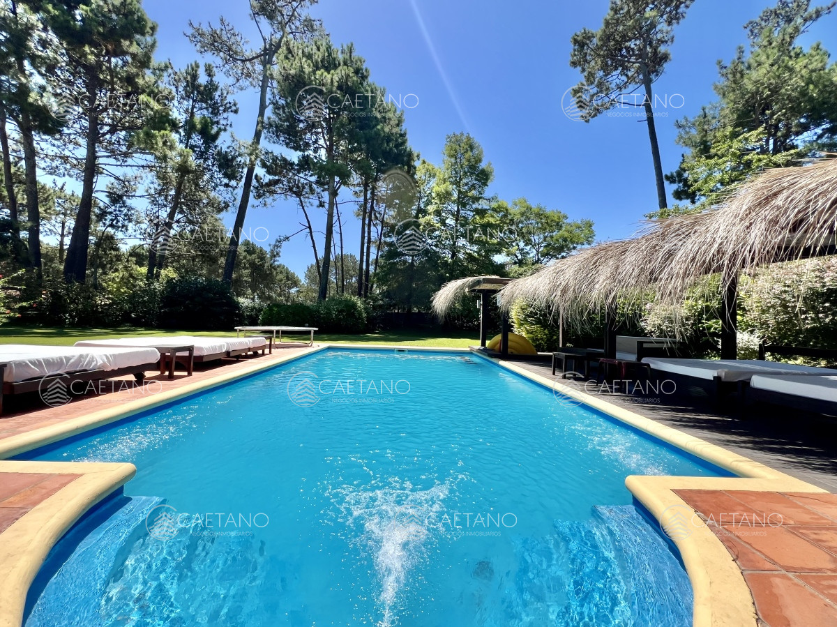 Burnett - GoPunta - Portal Inmobiliario de Punta del Este - Maldonado