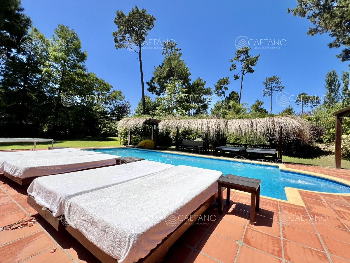 Burnett - GoPunta - Portal Inmobiliario de Punta del Este - Maldonado