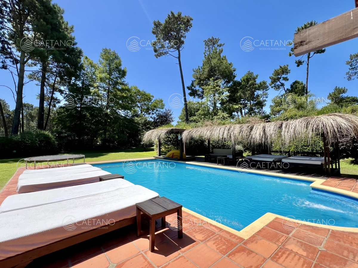 Burnett - GoPunta - Portal Inmobiliario de Punta del Este - Maldonado