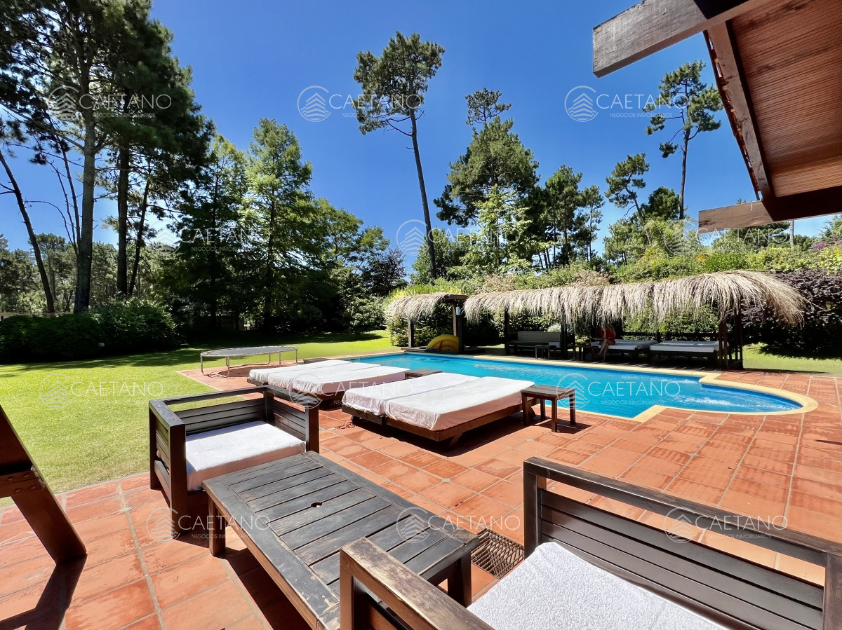 Burnett - GoPunta - Portal Inmobiliario de Punta del Este - Maldonado
