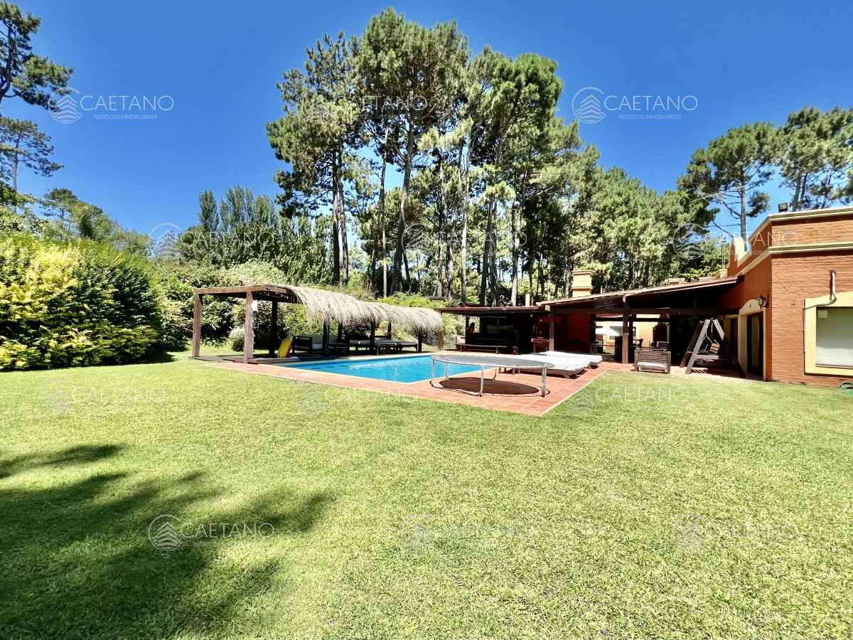 Burnett - GoPunta - Portal Inmobiliario de Punta del Este - Maldonado