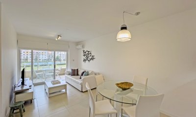 VENTA APARTAMENTO 1 DORMITORIO PLAYA MANSA PUNTA DEL ESTE