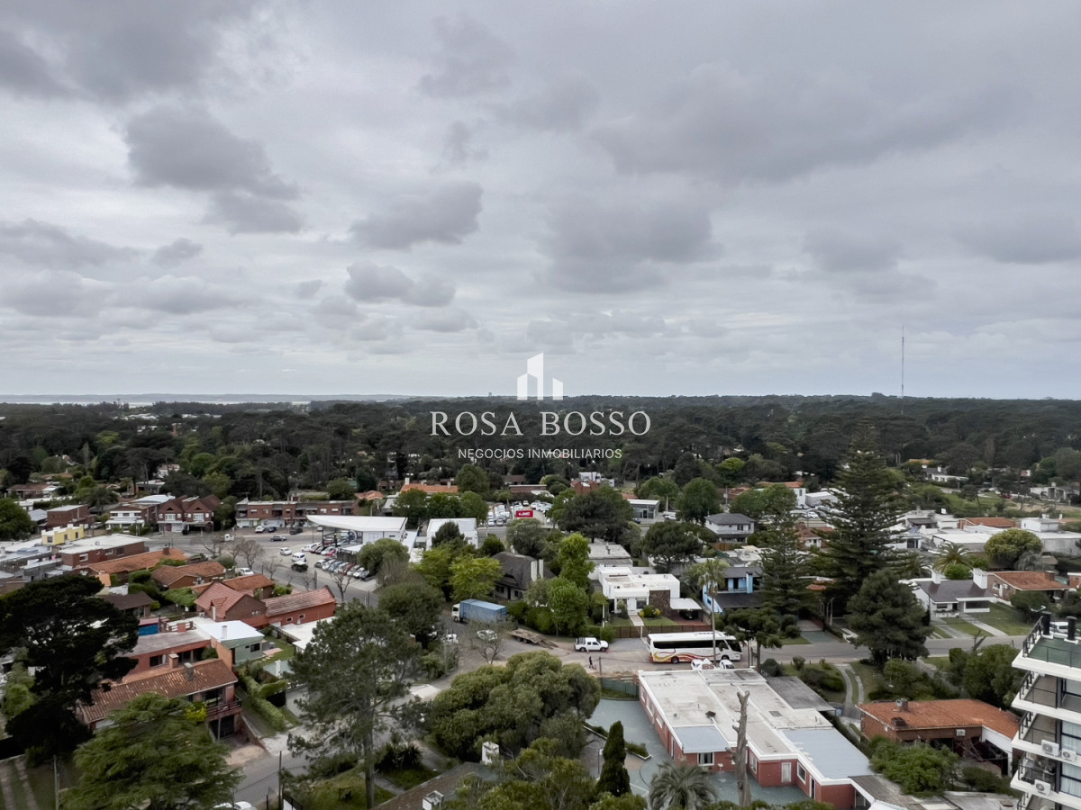 Apartamento ID.9829 - Apartamento venta 3 dormitorios Roosevelt Punta del Este