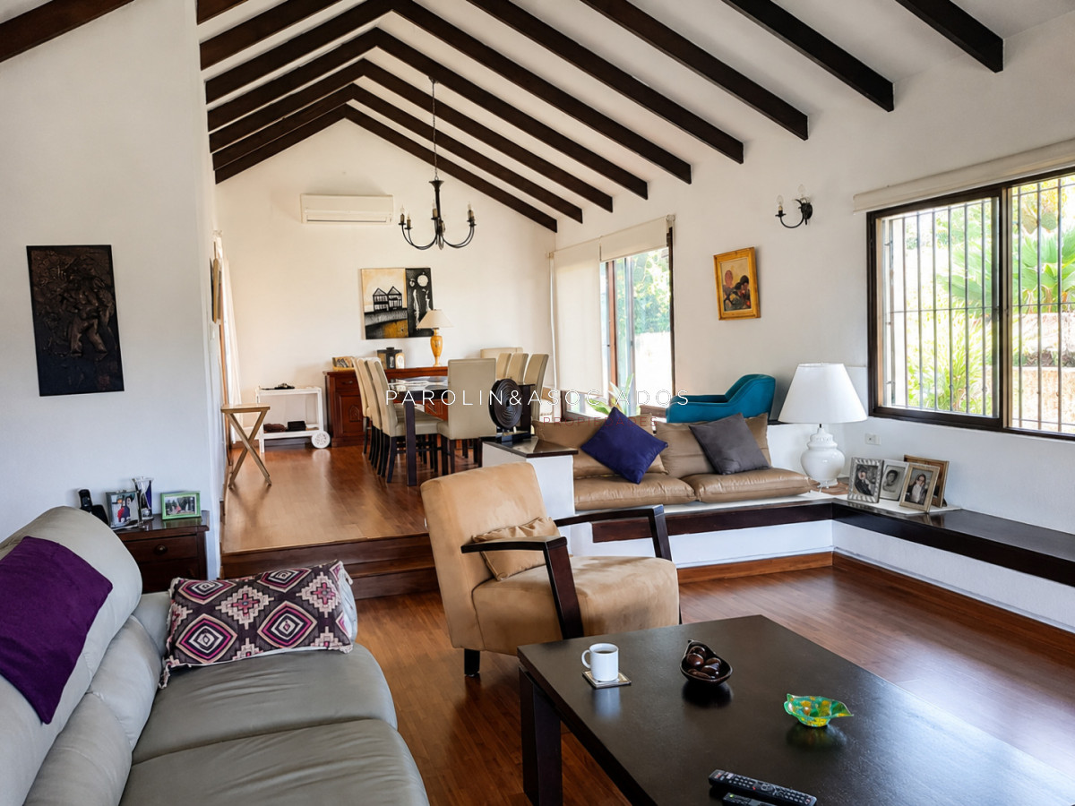 Impecable casa en venta  en San Rafael