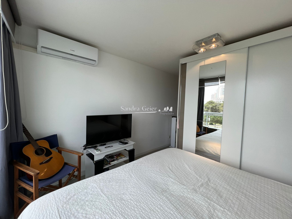 Apartamento ID.2071 - Muy lindo Monoambiente en torre de categoría. 