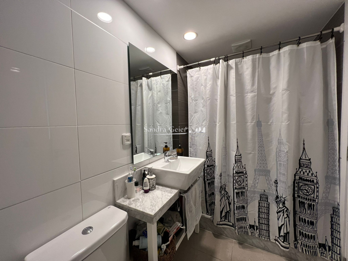 Apartamento ID.2071 - Muy lindo Monoambiente en torre de categoría. 