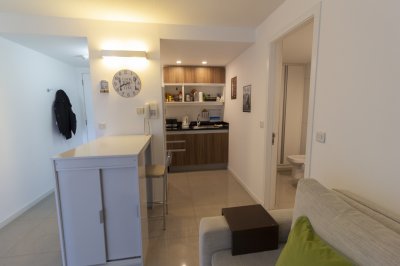 Apartamento ID.2071 - Muy lindo Monoambiente en torre de categoría. 