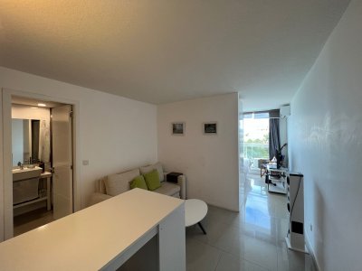 Apartamento ID.2071 - Muy lindo Monoambiente en torre de categoría. 