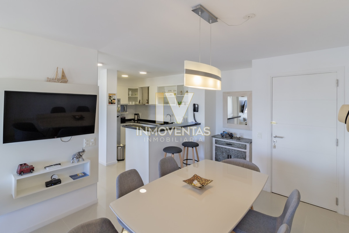 Apartamento ID.4658 - Apartamento en venta y alquiler en Brava Punta del Este, 2 dormitorios, 2 baños