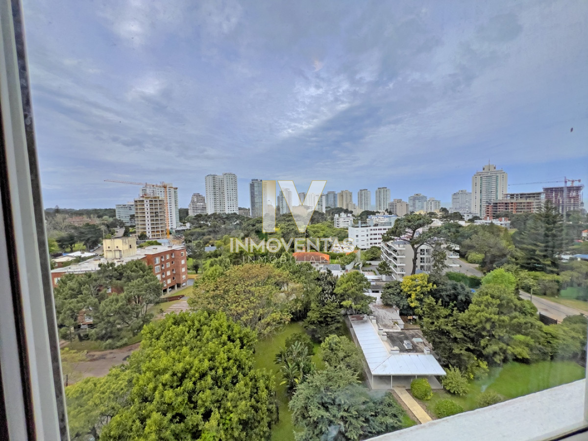 Apartamento ID.4584 - Apartamento en venta en Aidy Grill Punta del Este, 2 dormitorios, 2 baños