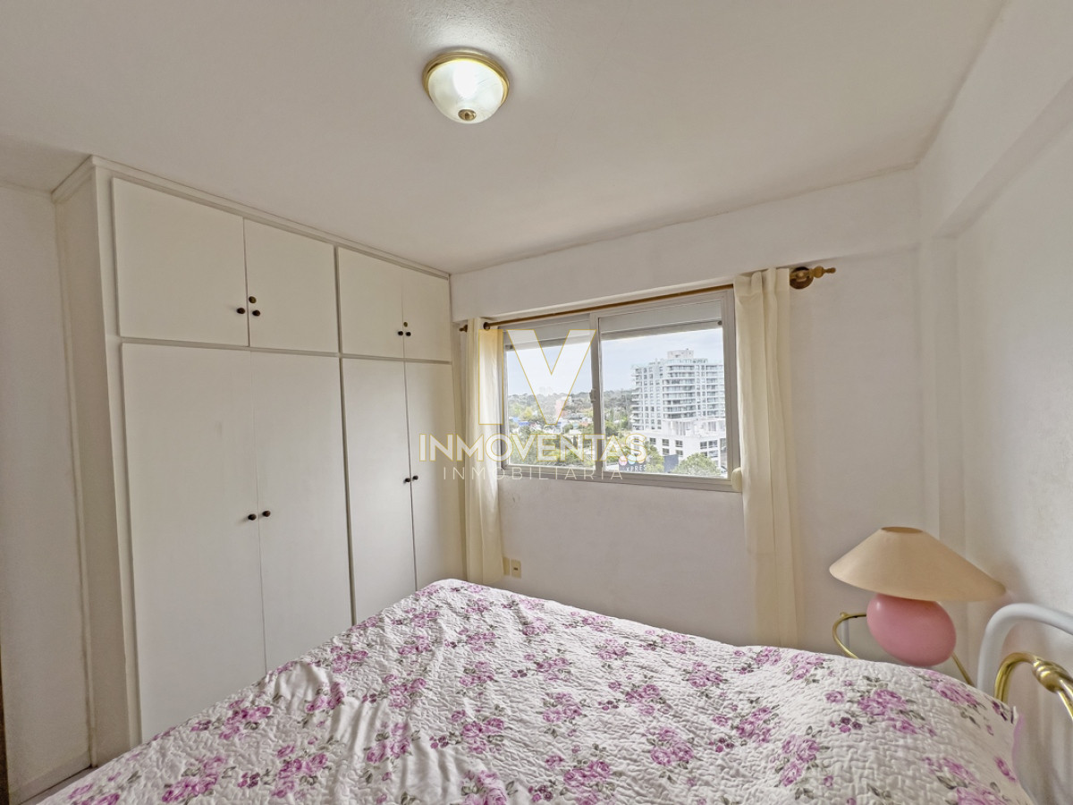 Apartamento ID.4584 - Apartamento en venta en Aidy Grill Punta del Este, 2 dormitorios, 2 baños