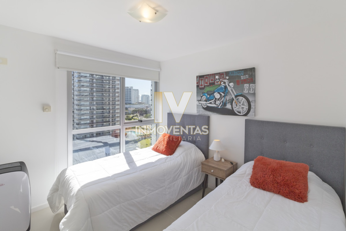 Apartamento ID.4658 - Apartamento en venta y alquiler en Brava Punta del Este, 2 dormitorios, 2 baños