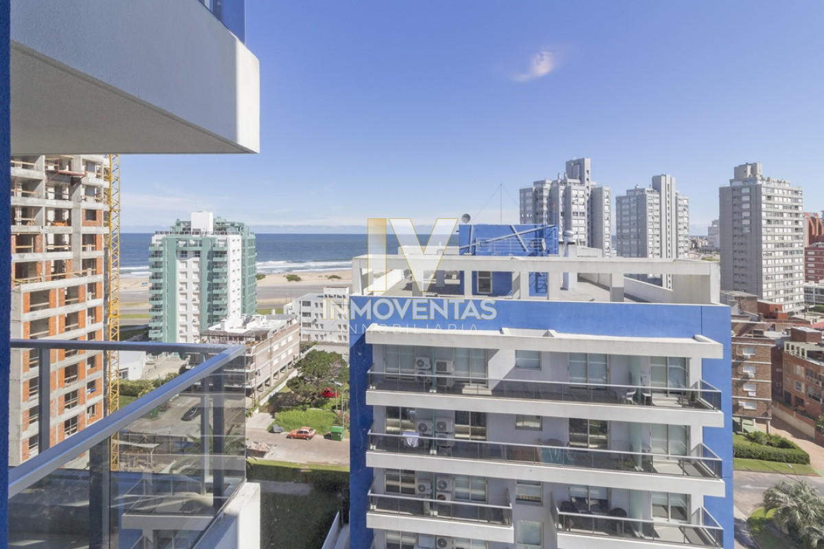 Apartamento ID.4658 - Apartamento en venta y alquiler en Brava Punta del Este, 2 dormitorios, 2 baños