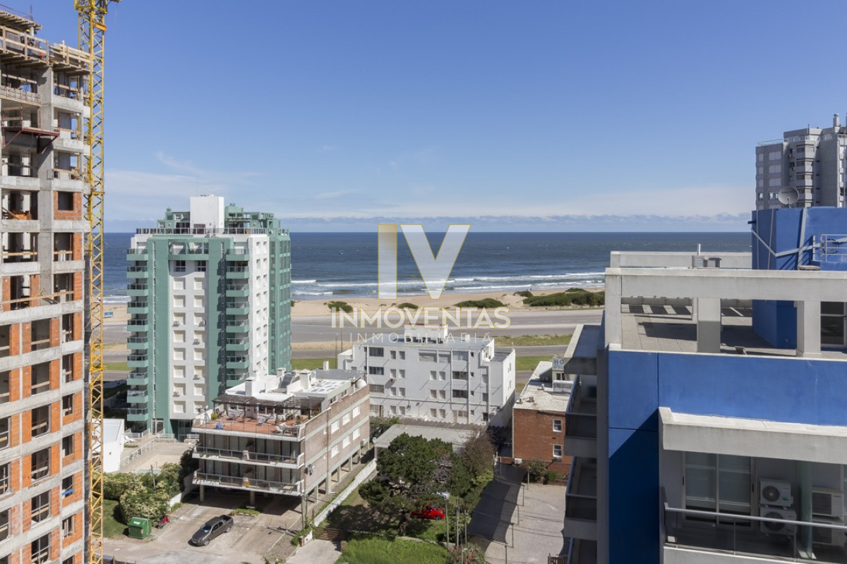 Apartamento ID.4658 - Apartamento en venta y alquiler en Brava Punta del Este, 2 dormitorios, 2 baños