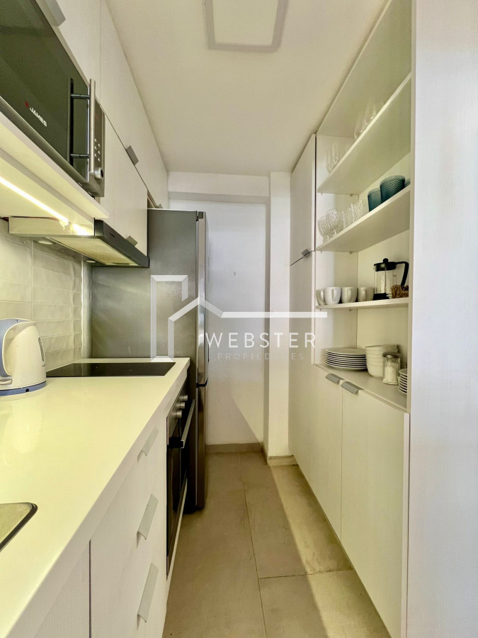 Apartamento ID.2129 - Alquiler invernal de 2 dormitorios reciclado en Peninsula 
