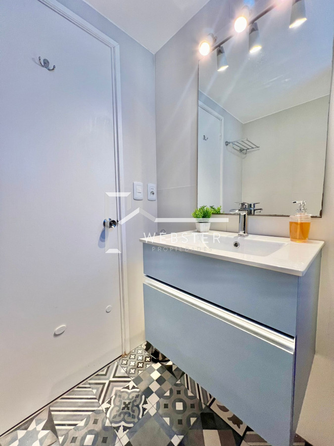 Apartamento ID.2129 - Alquiler invernal de 2 dormitorios reciclado en Peninsula 