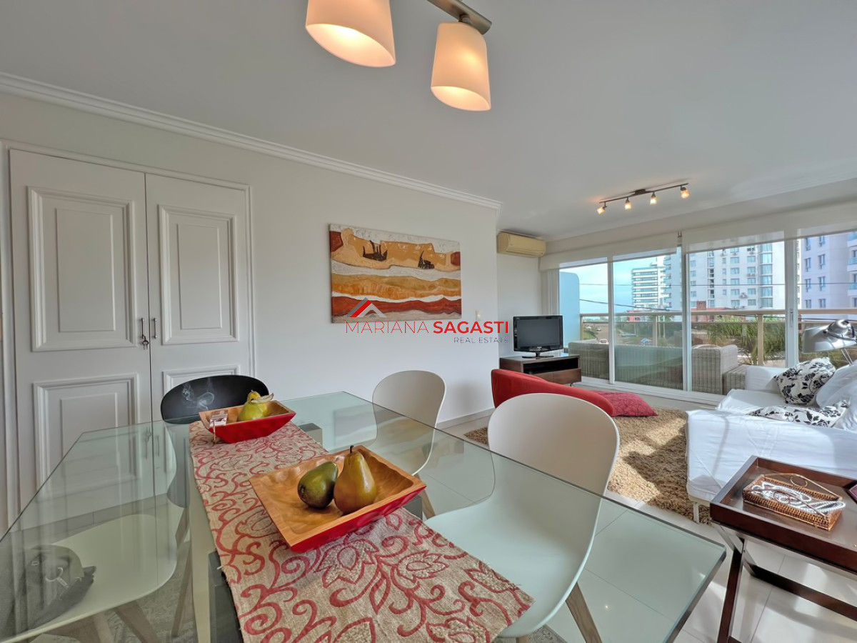 Apartamento ID.3825 - Apartamento en venta y alquiler en Brava Punta del Este, 3 dormitorios, 2 baños