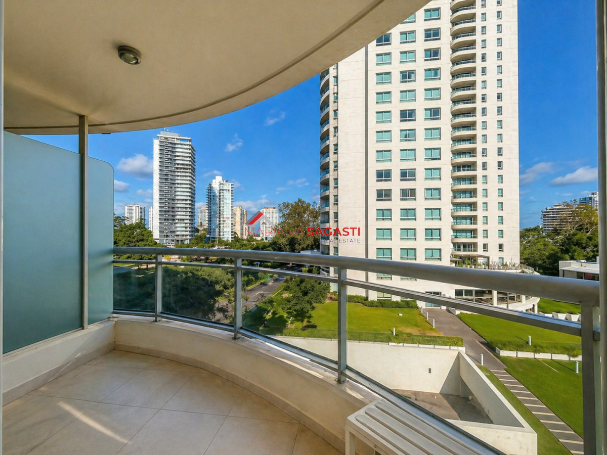 Apartamento ID.3823 - Apartamento en venta en Roosevelt Punta del Este, 3 dormitorios, 3 baños