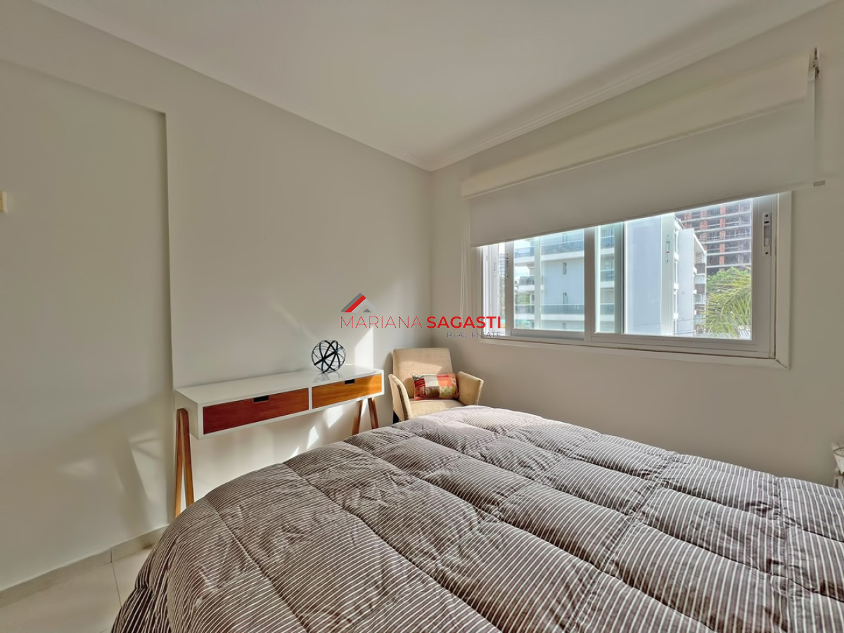 Apartamento ID.3825 - Apartamento en venta y alquiler en Brava Punta del Este, 3 dormitorios, 2 baños