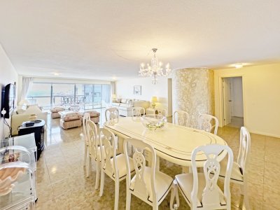 Apartamento de 4 dormitorios , Brava Punta del Este