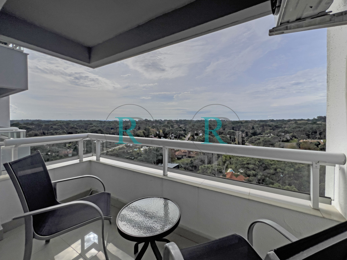 Apartamento ID.2484 - VENTA APARTAMENTO 2 DORMITORIOS ROOSEVELT PUNTA DEL ESTE